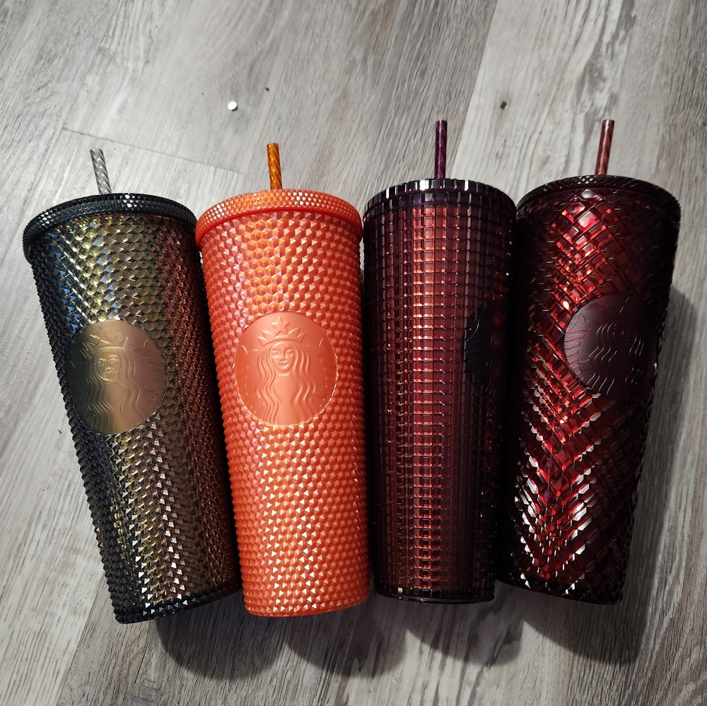 4 Starbucks Cups Like New
